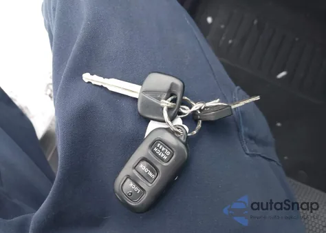 2007 Pontiac Vibe из США, поврежденный, VIN 5Y2SL65867Z409918